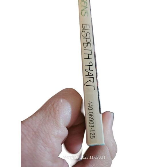 Plants for all seasons by Elspeth Hart - dell books - isbn 44006903125 - Picture 4 of 5